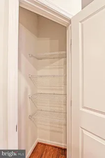 $2,800 | 13652 Endeavour Drive, Unit 20G, Herndon, VA 20171