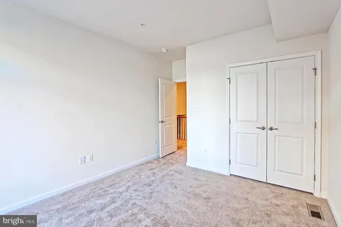 $2,800 | 13652 Endeavour Drive, Unit 20G, Herndon, VA 20171