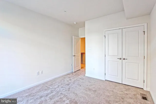 $2,800 | 13652 Endeavour Drive, Unit 20G, Herndon, VA 20171