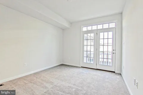 $2,800 | 13652 Endeavour Drive, Unit 20G, Herndon, VA 20171