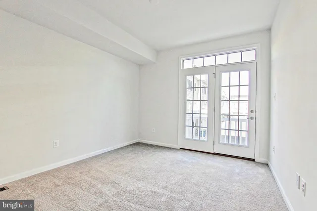 $2,800 | 13652 Endeavour Drive, Unit 20G, Herndon, VA 20171