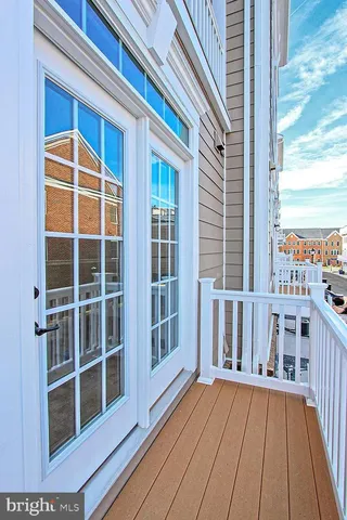 $2,800 | 13652 Endeavour Drive, Unit 20G, Herndon, VA 20171