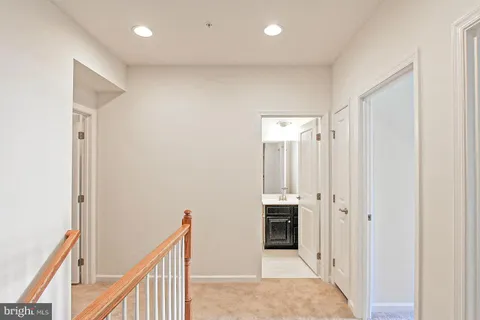 $2,800 | 13652 Endeavour Drive, Unit 20G, Herndon, VA 20171