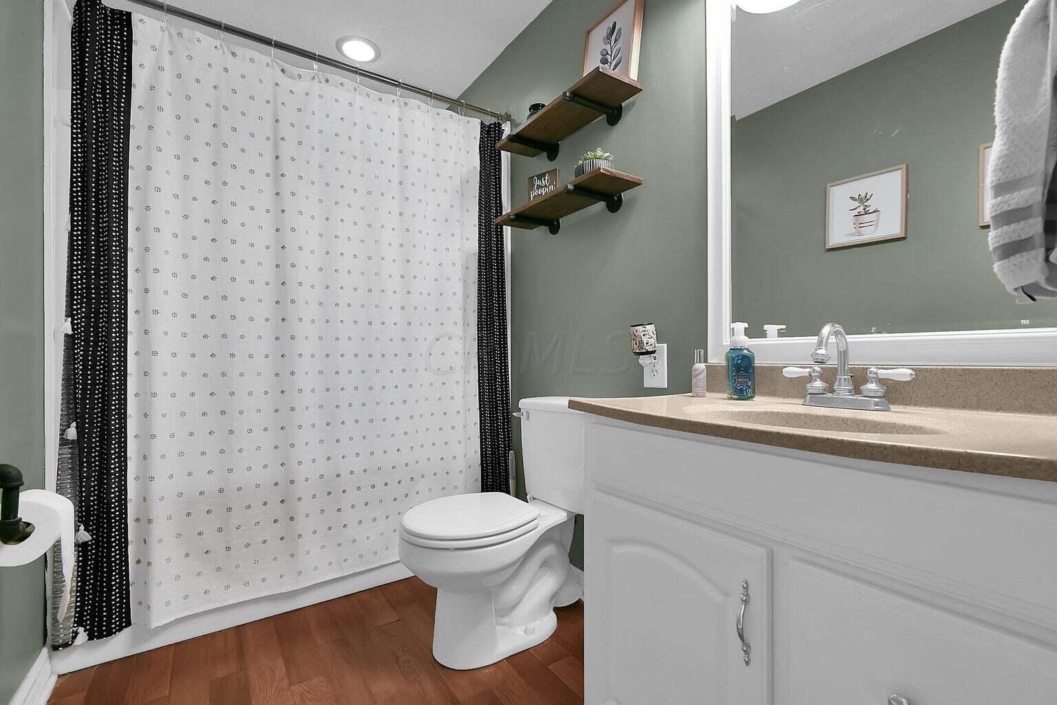 5865 Montevideo Road Westerville, OH 43081 - Photo 8 of 26 20221028190658783281000000-o