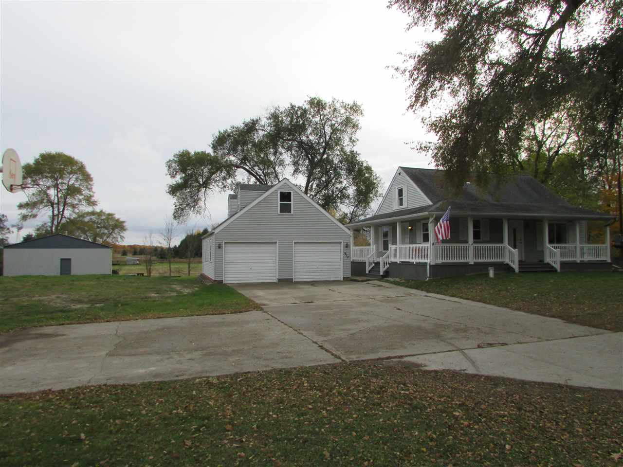 917 West Remus Road Mount Pleasant, MI 48858 - Photo 48 of 61 1881403-47.JPG
