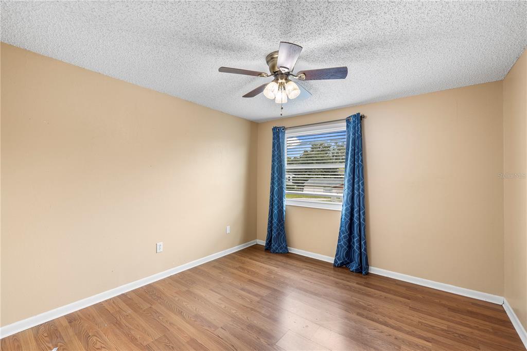 3608 Casaba Loop Valrico, FL 33596 - Photo 33 of 54