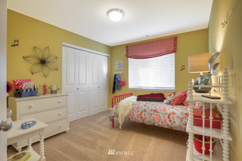 4109 183rd (11) Place Southeast Bothell, WA 98012 - Photo 13 of 20 Gallery Image 13