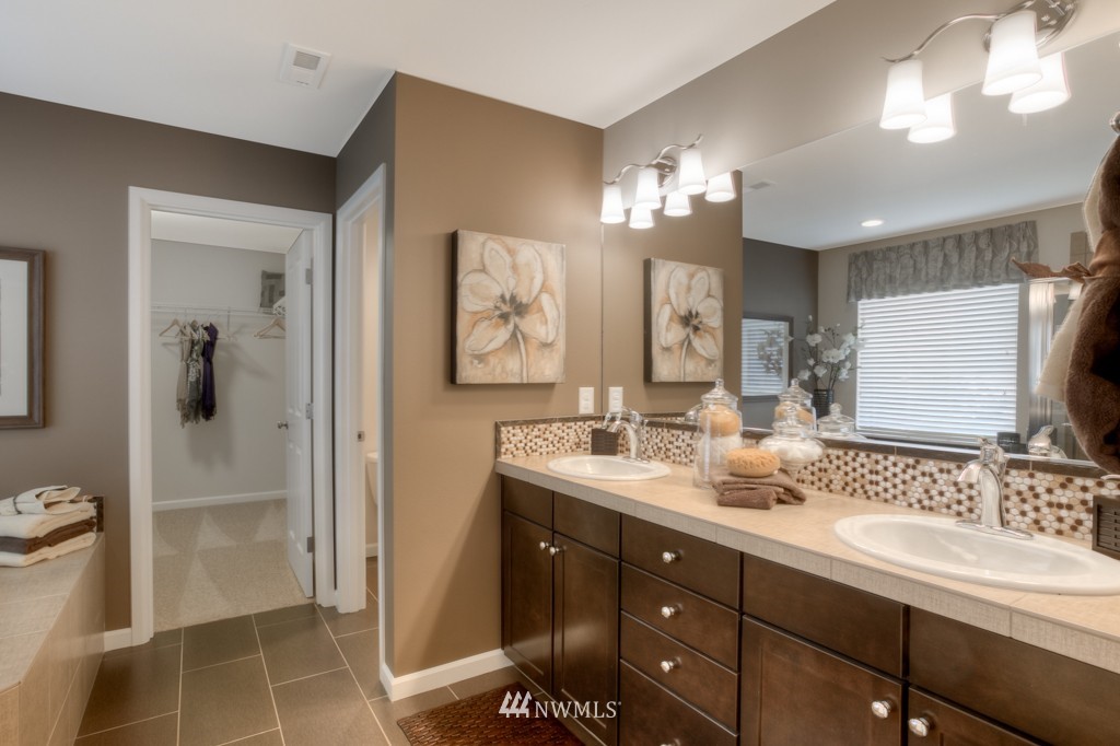 4109 183rd (11) Place Southeast Bothell, WA 98012 - Photo 19 of 20 Gallery Image 19