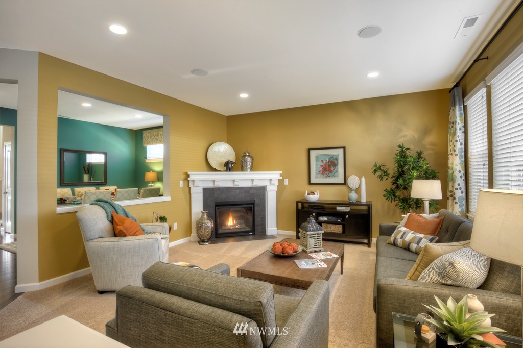 4109 183rd (11) Place Southeast Bothell, WA 98012 - Photo 6 of 20 Gallery Image 6