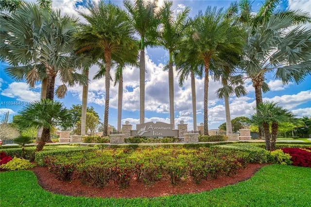 $482,000 | 404 Northeast 194th Terrace, Miami, FL 33179