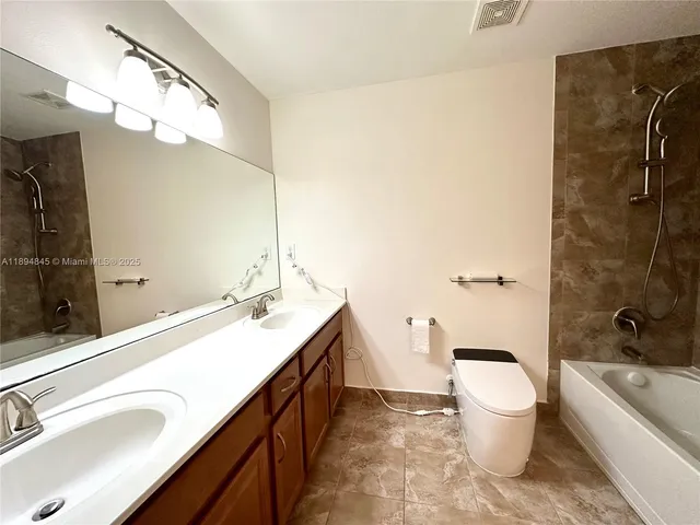 $482,000 | 404 Northeast 194th Terrace, Miami, FL 33179