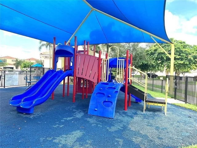 $482,000 | 404 Northeast 194th Terrace, Miami, FL 33179