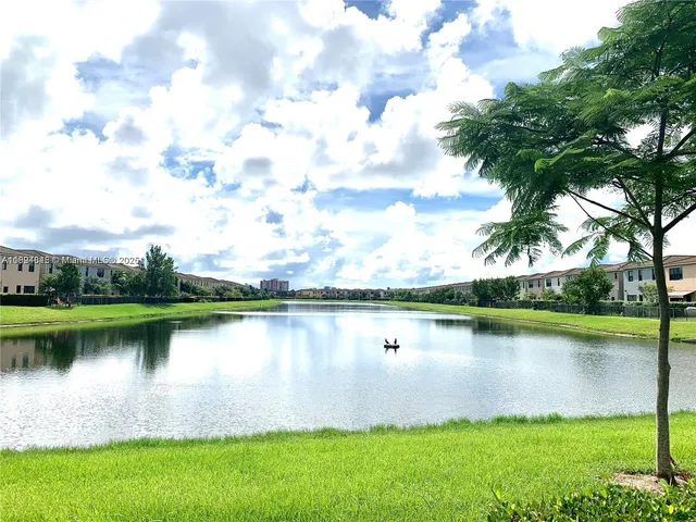 $482,000 | 404 Northeast 194th Terrace, Miami, FL 33179