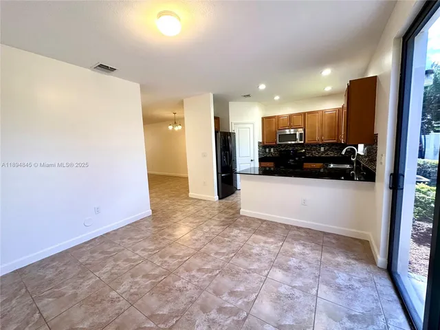 $482,000 | 404 Northeast 194th Terrace, Miami, FL 33179