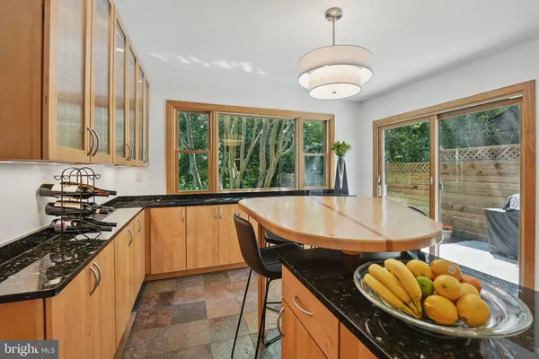 $996,000 | 11817 Blue Spruce Road, Reston, VA 20191