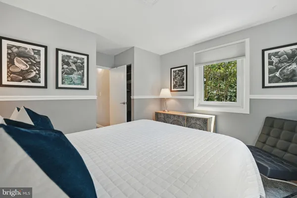 $996,000 | 11817 Blue Spruce Road, Reston, VA 20191