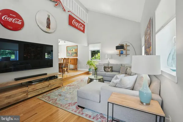 $996,000 | 11817 Blue Spruce Road, Reston, VA 20191