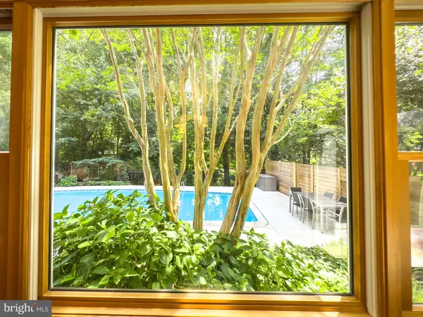 $996,000 | 11817 Blue Spruce Road, Reston, VA 20191