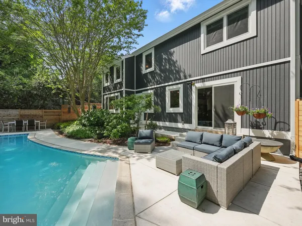 $996,000 | 11817 Blue Spruce Road, Reston, VA 20191