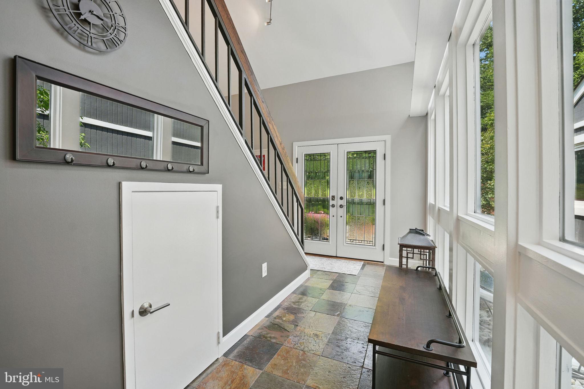 11817 Blue Spruce Road Reston, VA 20191 - Photo 8 of 62 Foyer