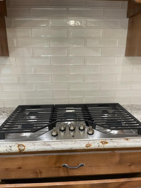 4941 Lost Cove Road Grove, OK 74344 - Photo 16 of 66 Gas Cook Top