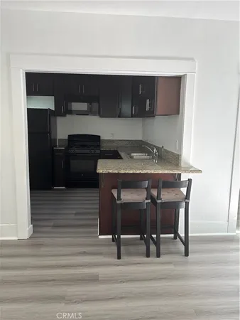 $1,475 | 1917 East 4th Street, Unit 5, Long Beach, CA 90802