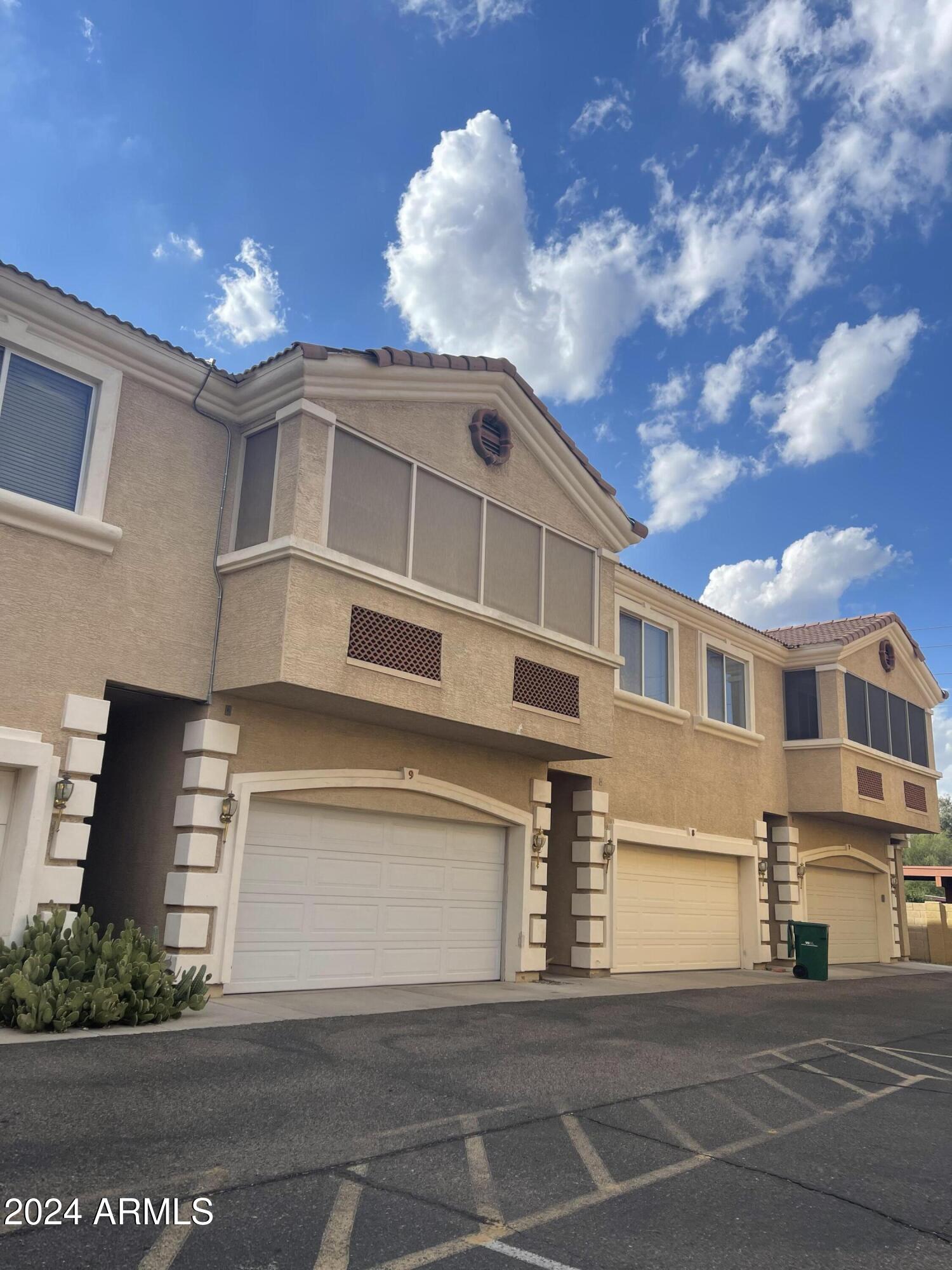7528 North 19th Avenue, Unit 9 Phoenix, AZ 85021 - Photo 8 of 18 a front view of a building