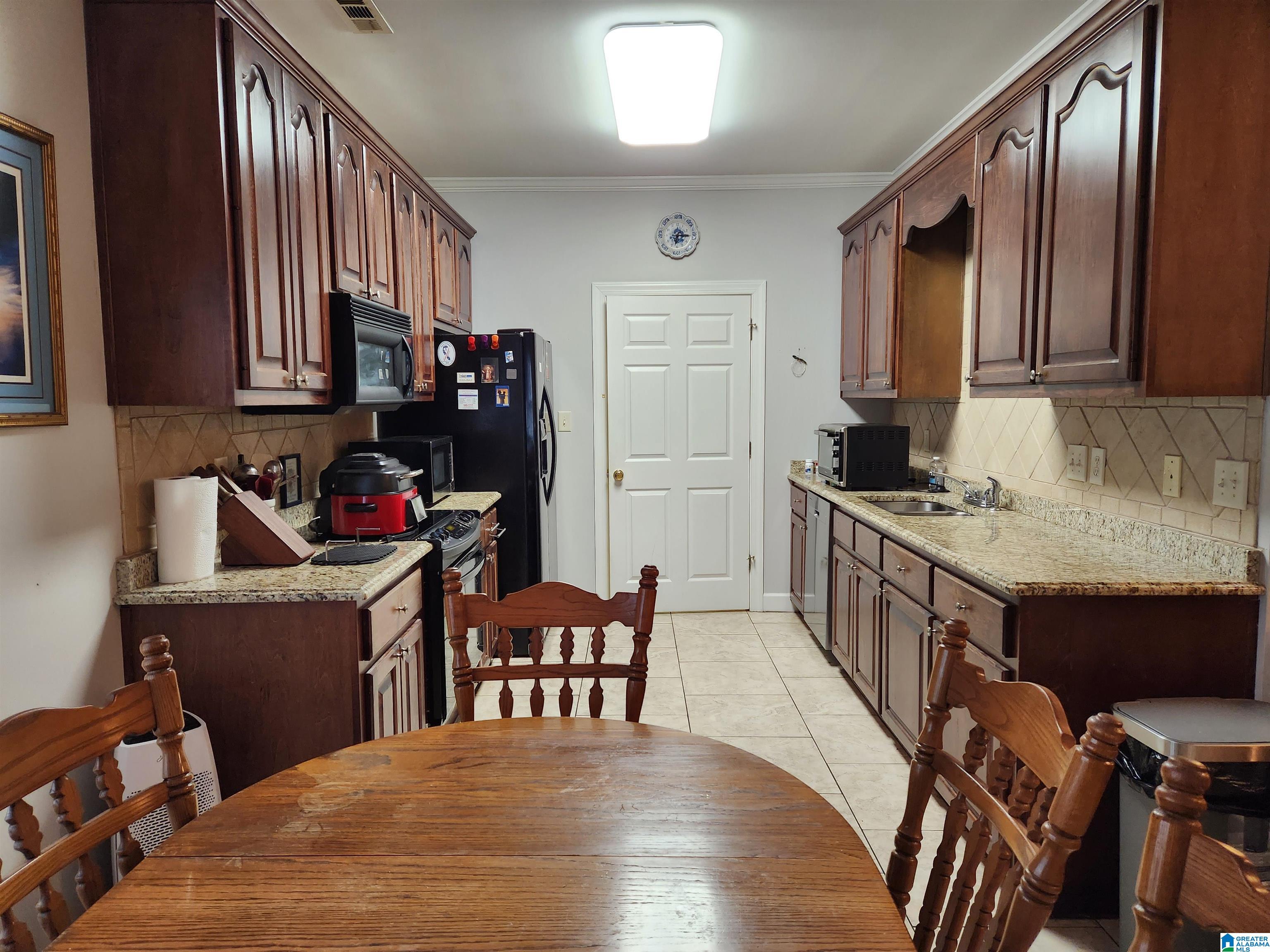 550 Trellis Circle Springville, AL 35146 - Photo 6 of 39 Gallery Image 6