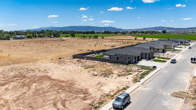 3793 925 North, Unit 13 Cedar City, UT 84721 - Photo 6 of 13 Newly constructed residences featuring contemporary exteriors and attached garages