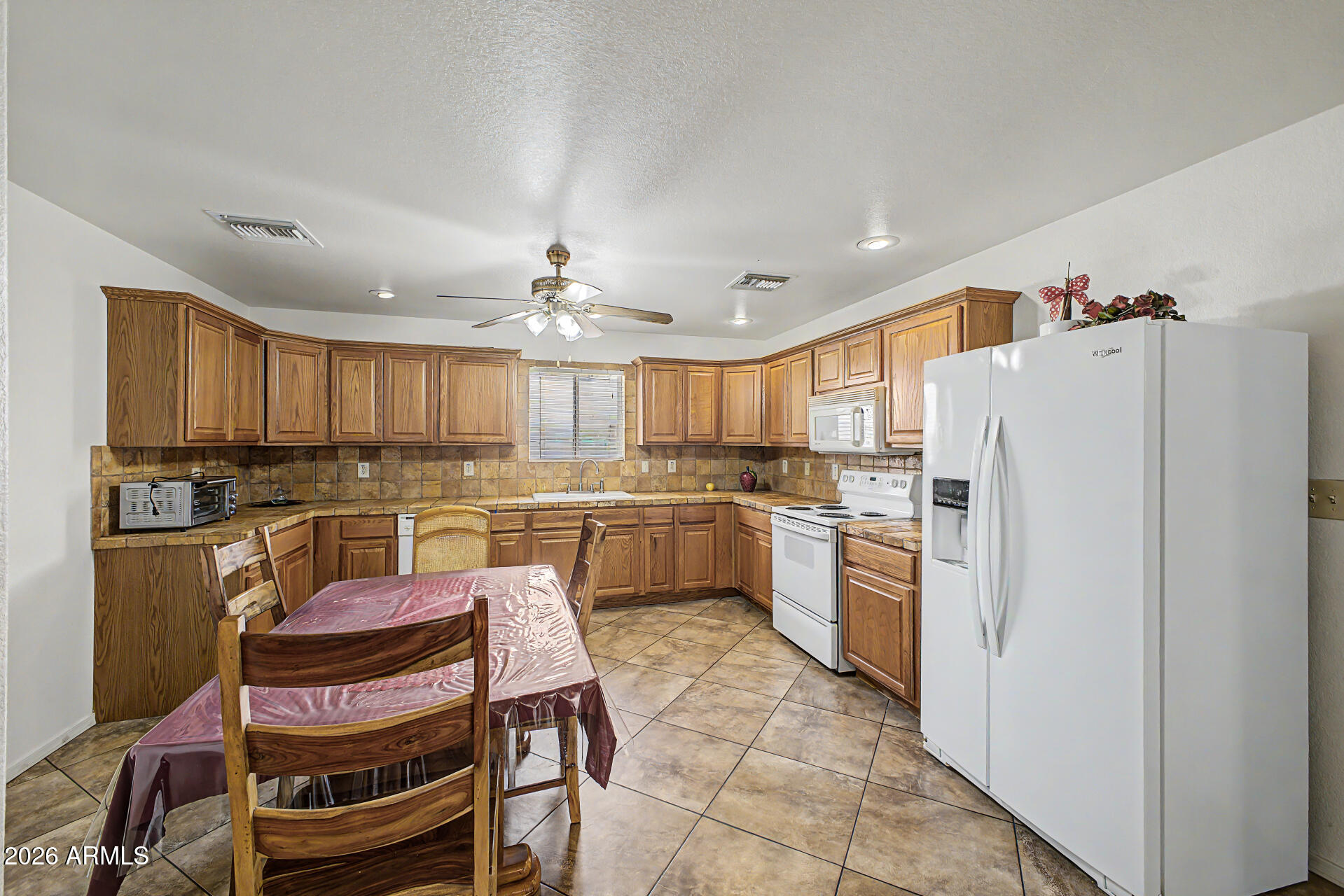 1564 South Royal Palm Road Apache Junction, AZ 85119 - Photo 9 of 28