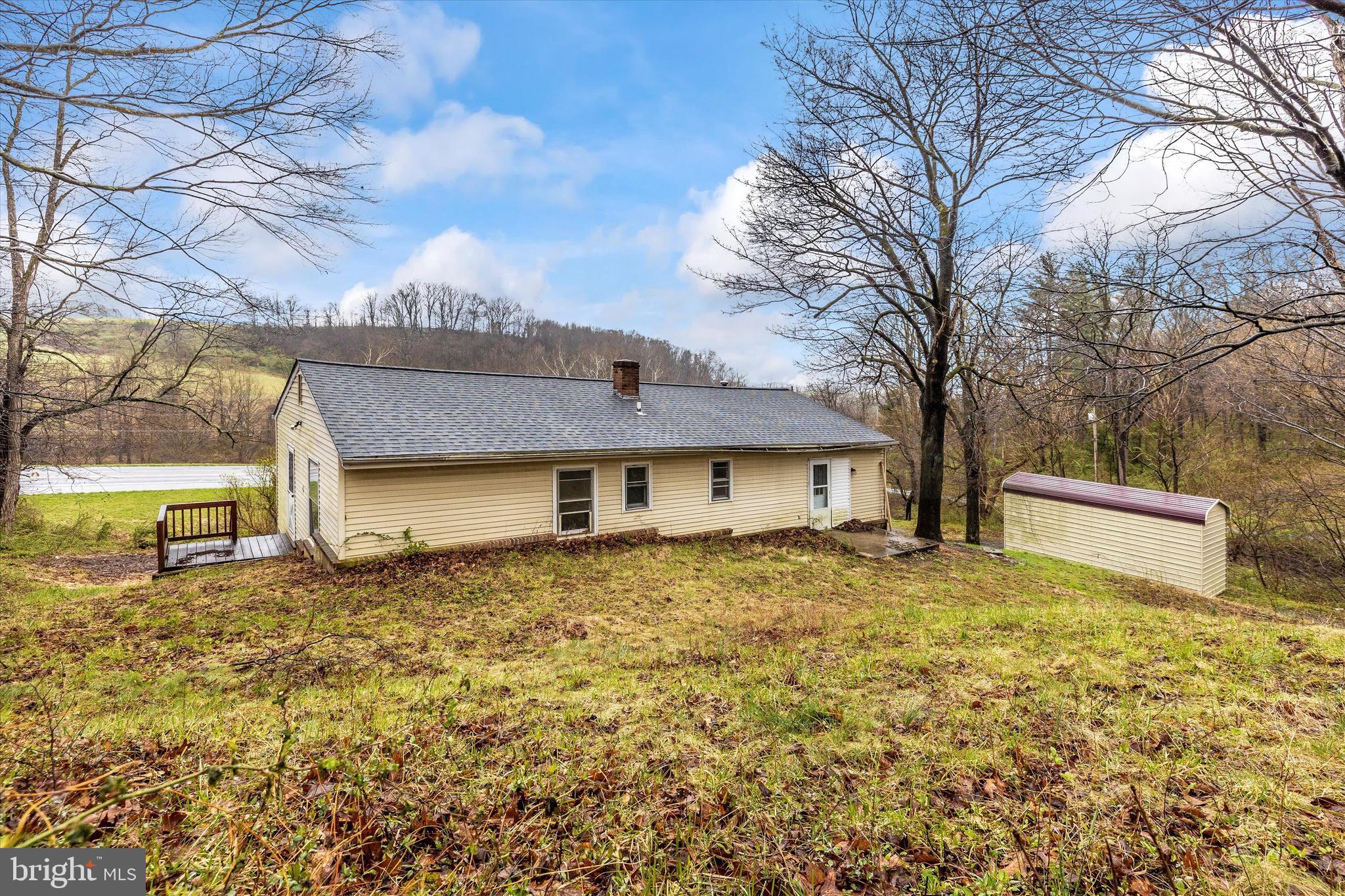 7611 Green Valley Road Frederick, MD 21701 - Photo 7 of 19 Gallery Image 7