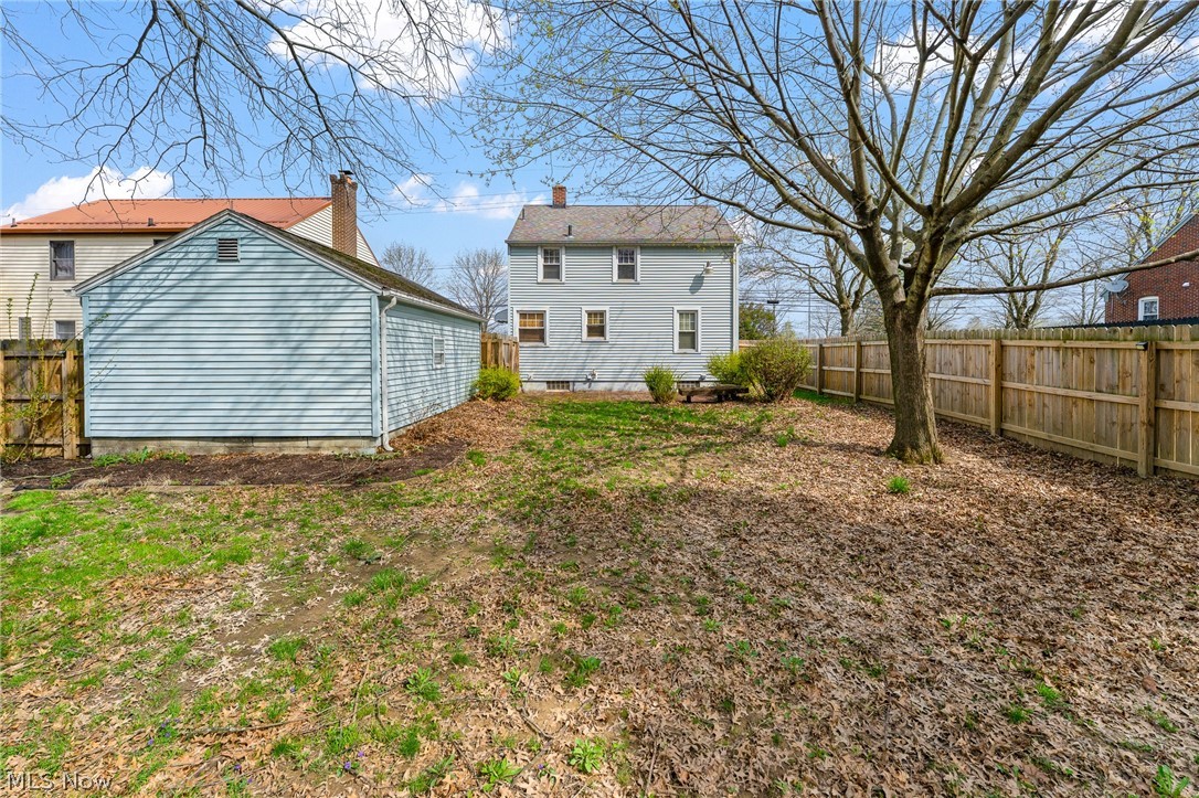 819 Niles Vienna Road Niles, OH 44446 - Photo 7 of 29