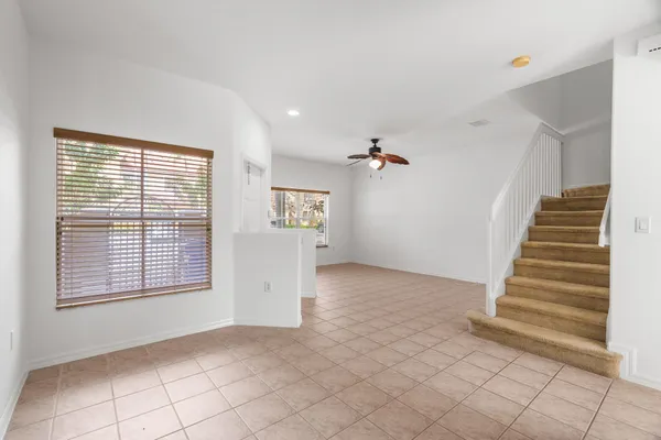 $2,400 | 3210 Merrick Terrace, Unit 1503, Margate, FL 33063