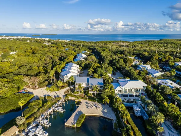 $4,000 | 94220 Overseas Highway, Unit 1D, Key Largo, FL 33037