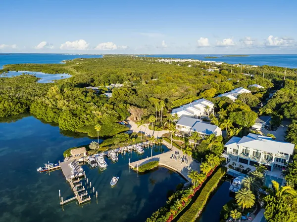 $4,000 | 94220 Overseas Highway, Unit 1D, Key Largo, FL 33037