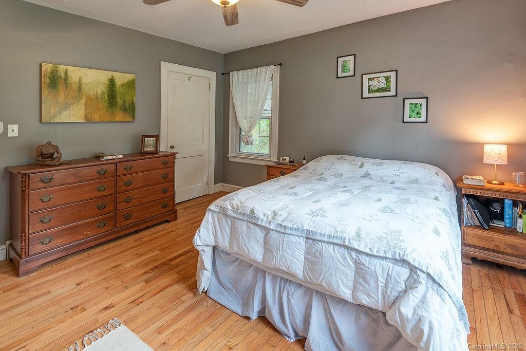 112 Wendover Road Asheville, NC 28806 - Photo 12 of 18 Gallery Image 12