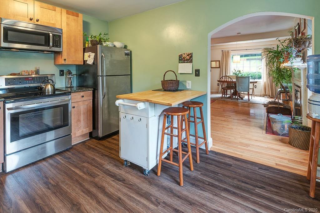 112 Wendover Road Asheville, NC 28806 - Photo 8 of 18 Gallery Image 8