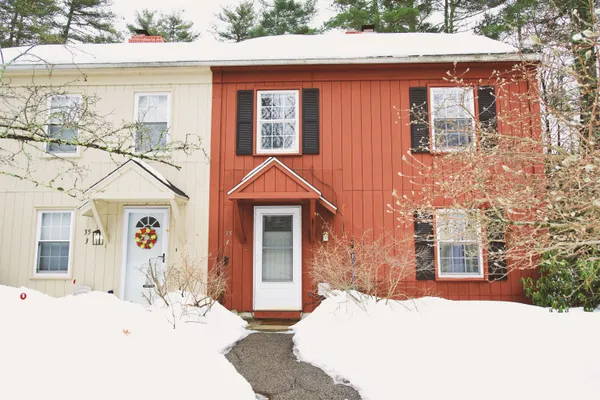 $310,000 | 35 Eastern Avenue, Unit 4, Barrington, NH 03825