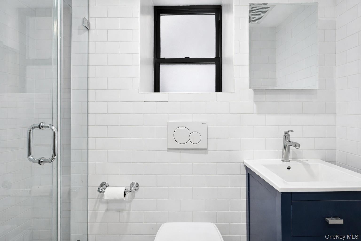 1163 Rhinelander Avenue Bronx, NY 10461 - Photo 28 of 45