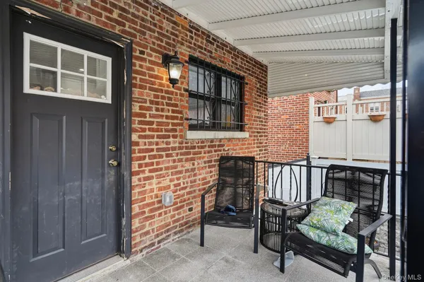 $1,099,998 | 1163 Rhinelander Avenue | Morris Park