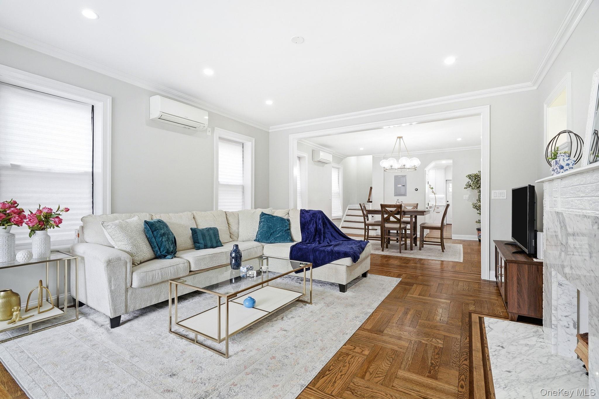 1163 Rhinelander Avenue Bronx, NY 10461 - Photo 5 of 45