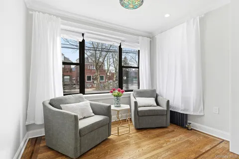 $1,149,000 | 1163 Rhinelander Avenue | Morris Park