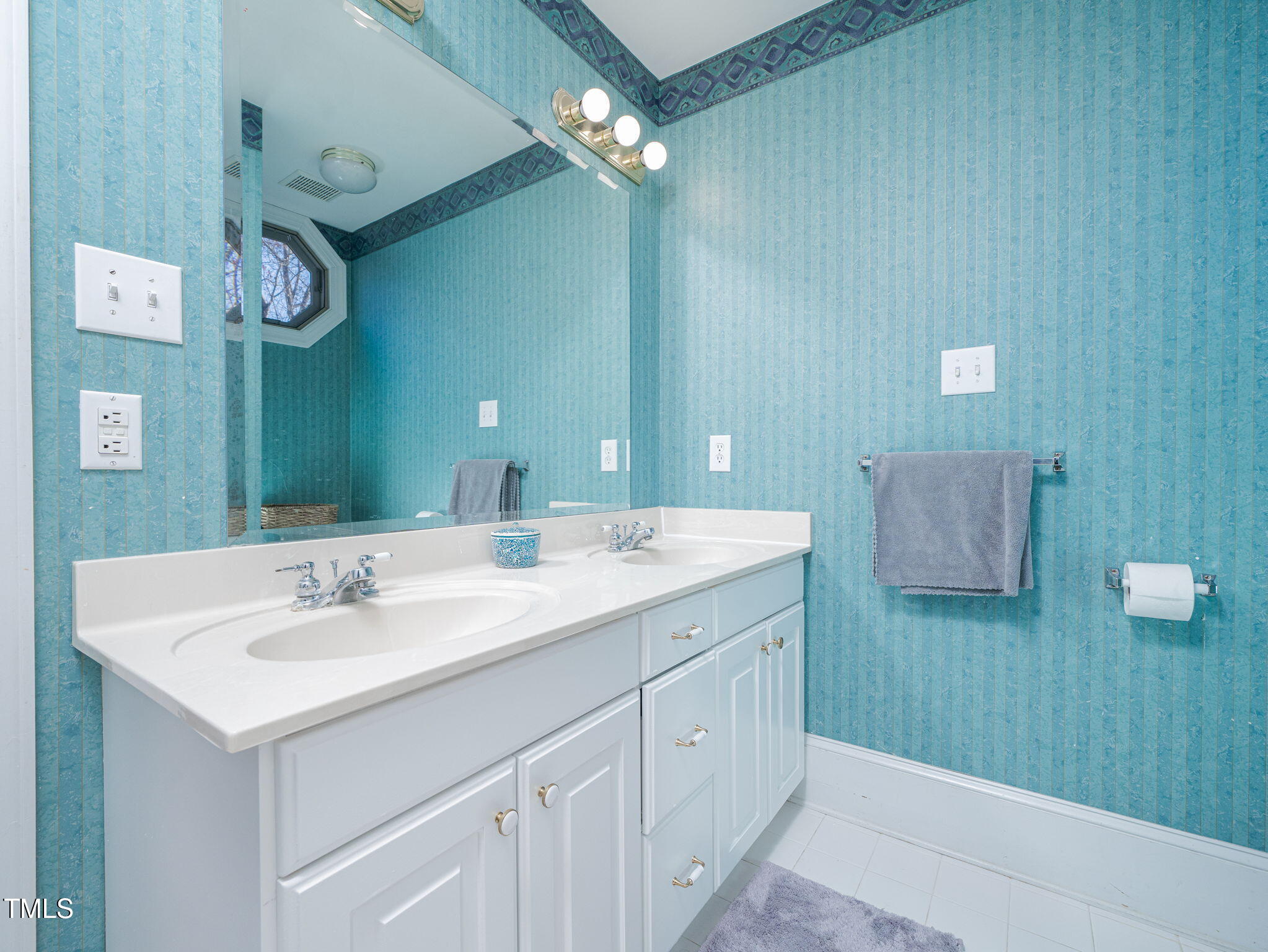 6625 Arbor Grande Way Raleigh, NC 27615 - Photo 25 of 35 32-web-or-mls-6625 Arbor Grande-8
