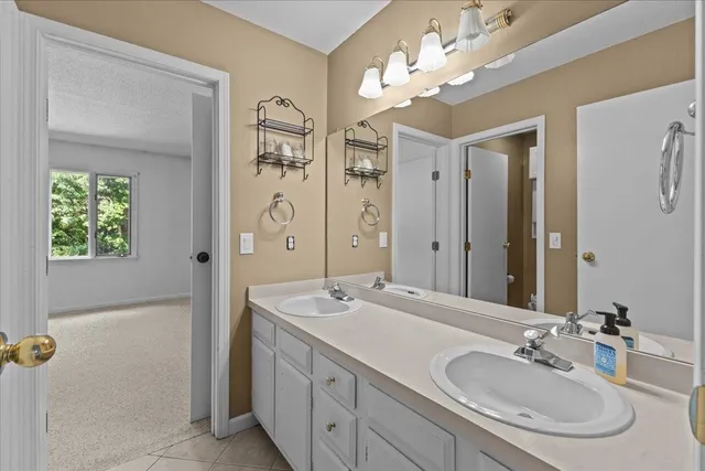 $299,000 | 20 Greenfield Rd Extension, Unit F2, Essex Junction, VT 05452