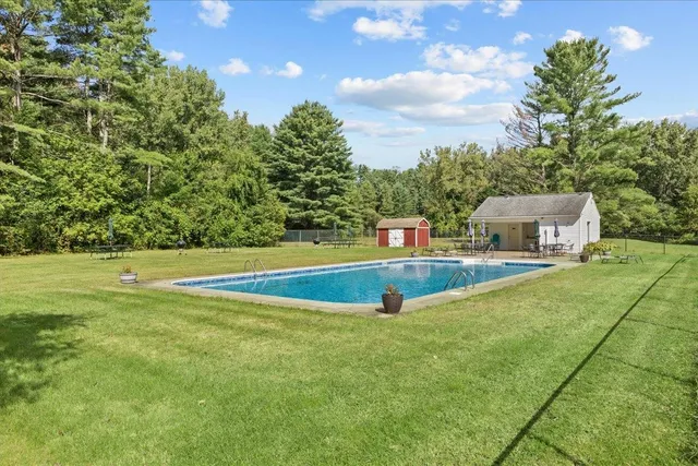 $299,000 | 20 Greenfield Rd Extension, Unit F2, Essex Junction, VT 05452