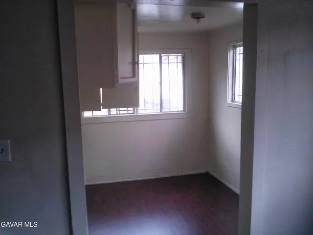 $875,000 | 1953 West 20th Street, Los Angeles, CA 90018