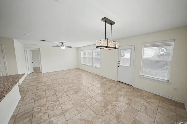 $1,750 | 7506 Copper Cove, Converse, TX 78109