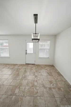 $1,750 | 7506 Copper Cove, Converse, TX 78109