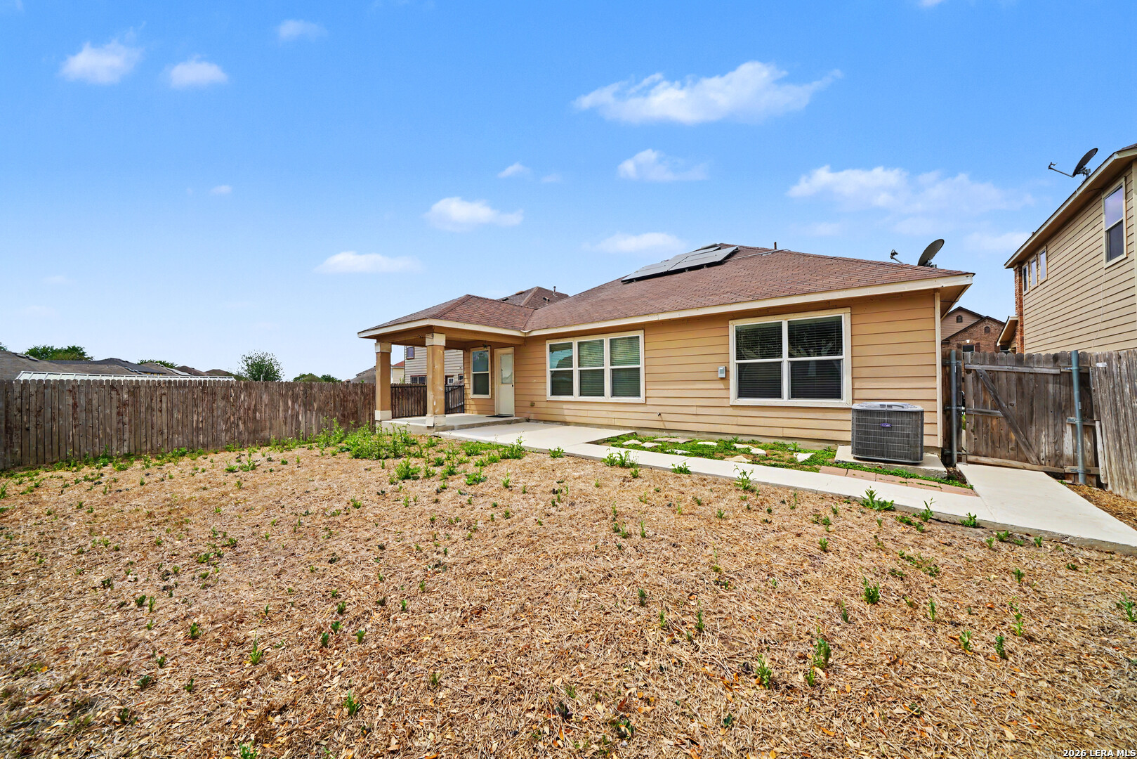 7506 Copper Cove Converse, TX 78109 - Photo 45 of 45 a front view of a house with a yard