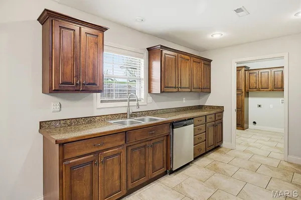 $298,000 | 330 Briar Crest Drive, Jackson, MO 63755